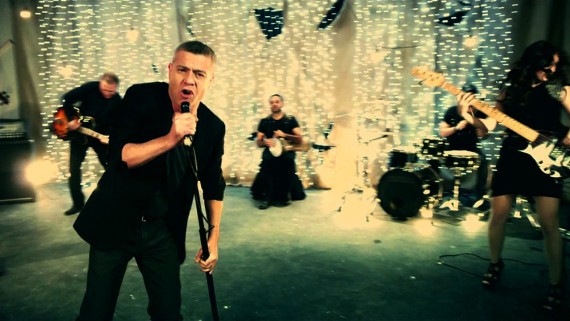 Topyekün (Levent Yüksel)